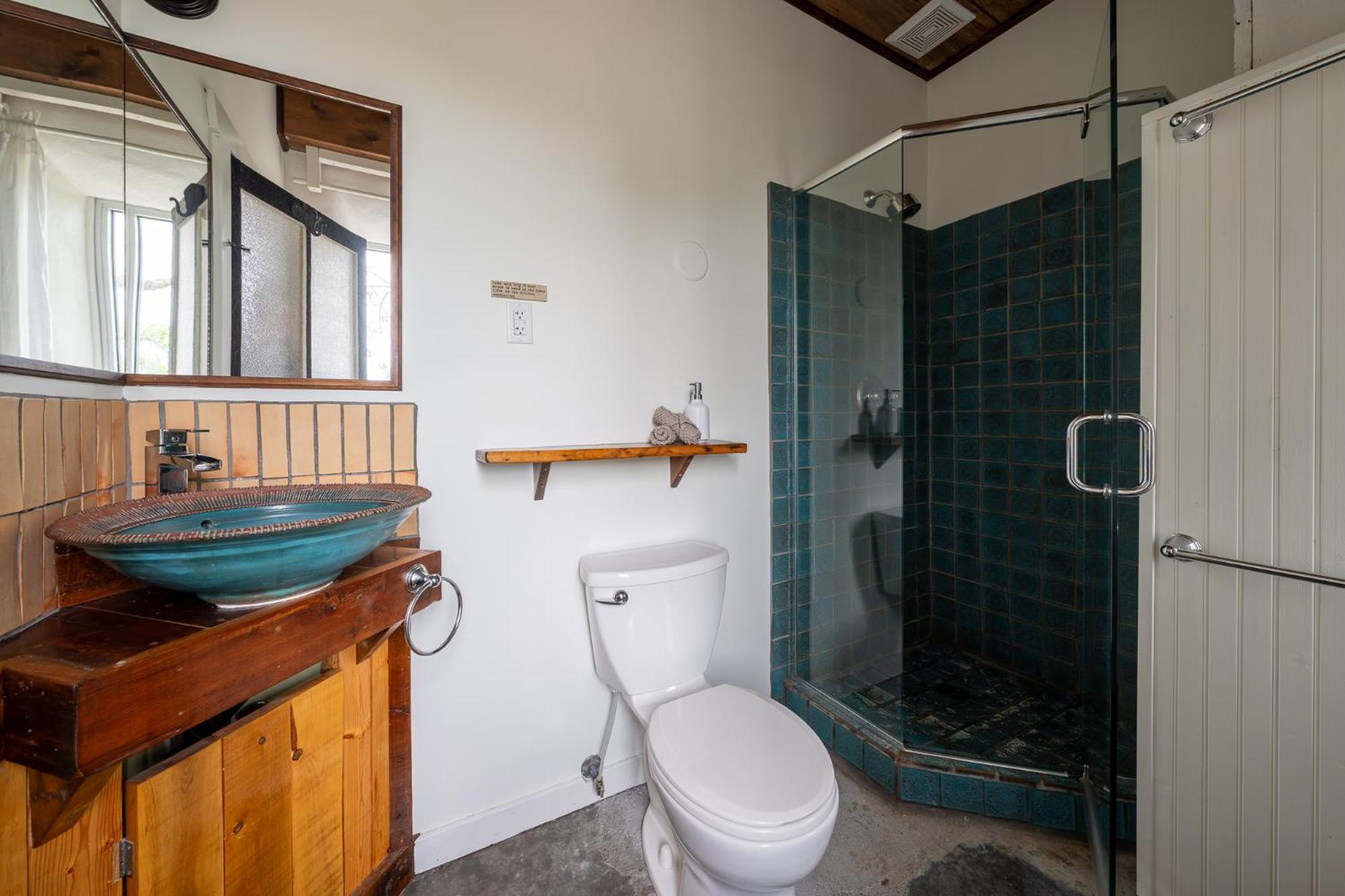 Owl'S Nest Suites Carrying Place ภายนอก รูปภาพ